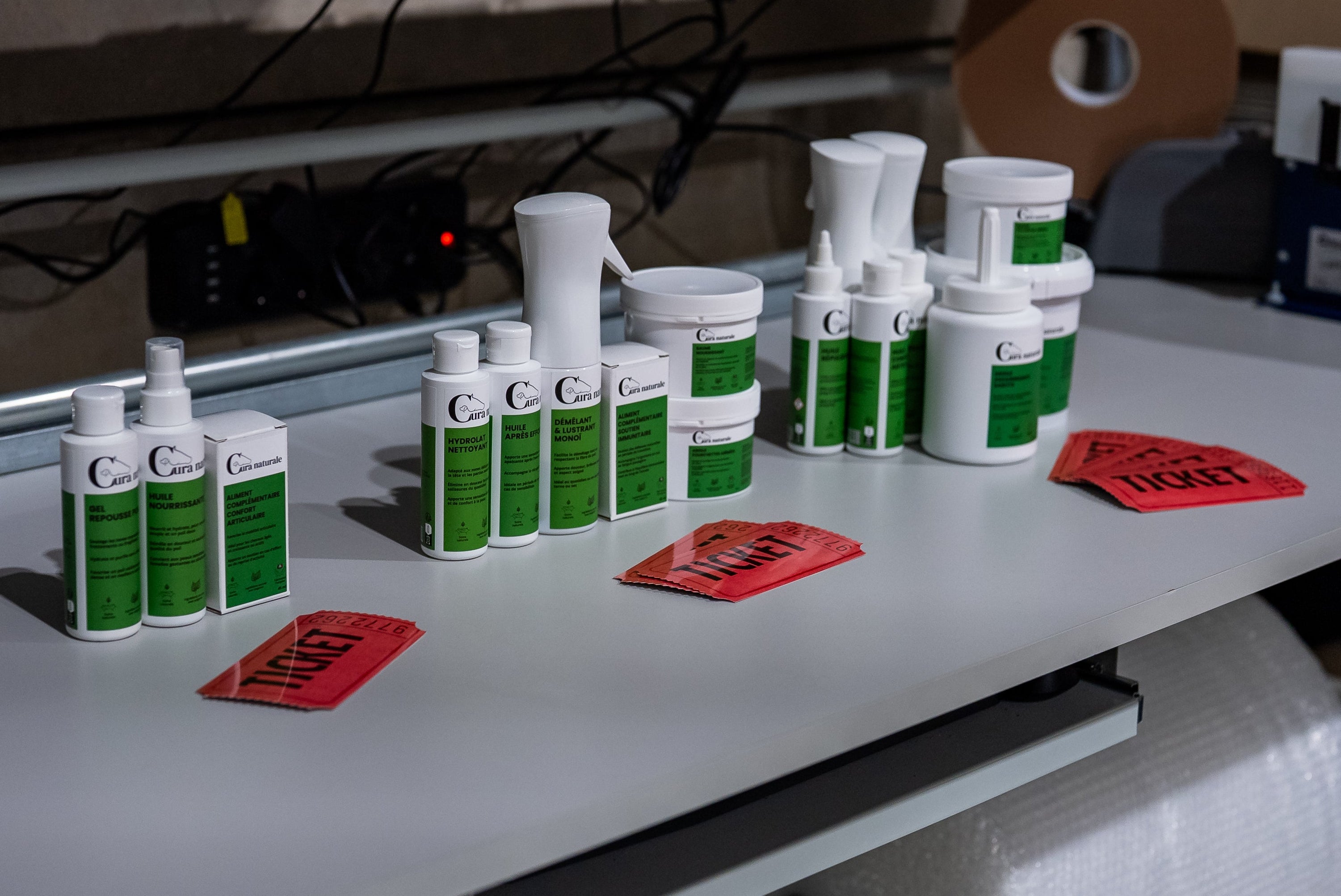 Bannière présentations coffret tombola Cura naturale 2025